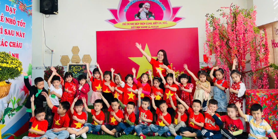 Chào mừng 95 năm ngày thành lập Đảng cộng sản Việt Nam 03/02/1930-03/02/2025