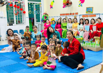 Hưởng ứng tuần lễ áo dài cùng với các hoạt động của bé!