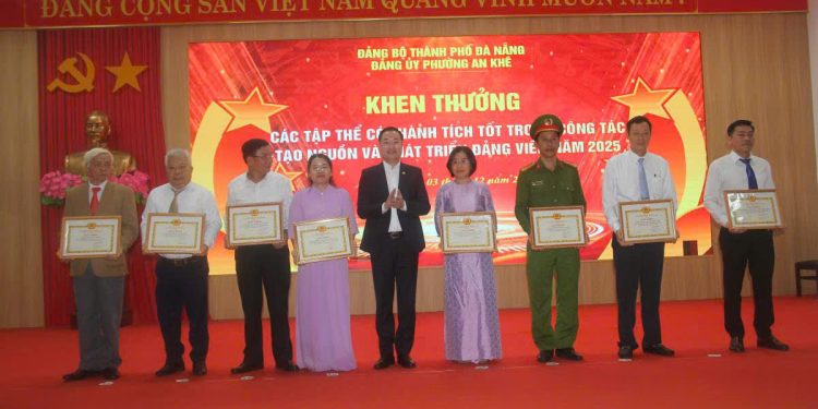 Chi bộ Trường MN Hoa Ngọc Lan với thành tích năm 2025